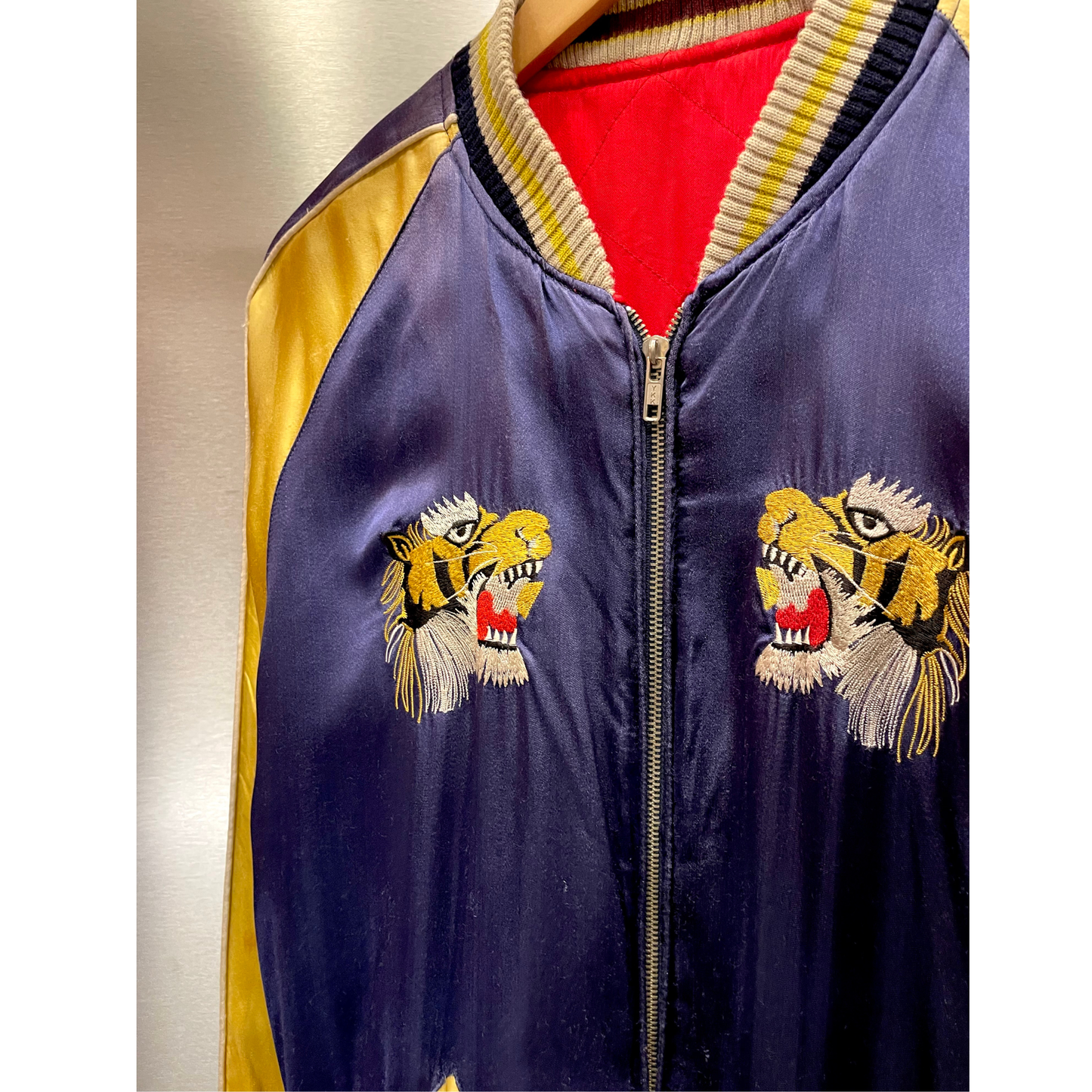 Vintage / Big tête de tigre / Map de Okinawa