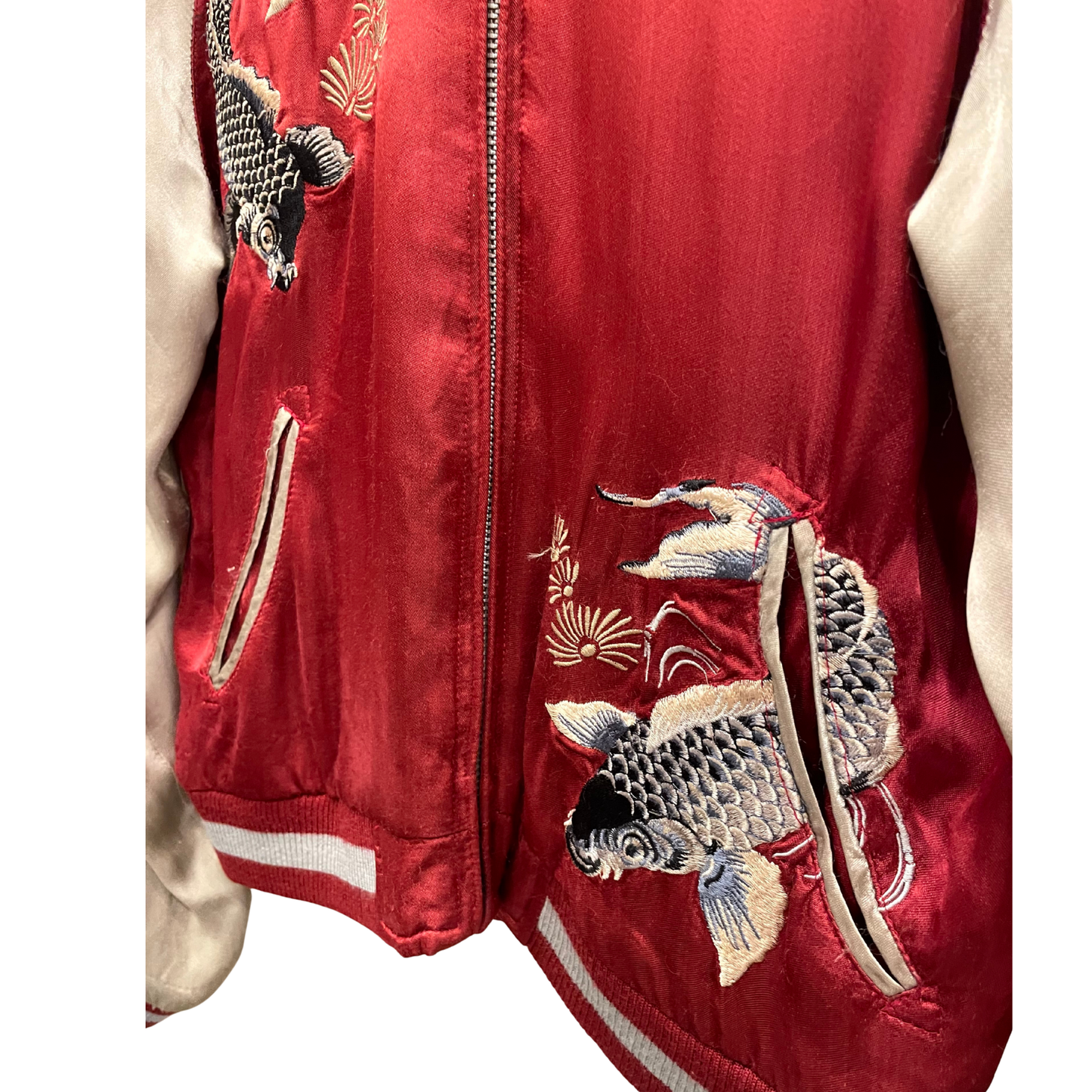 Vintage / Carpes remontant la cascade