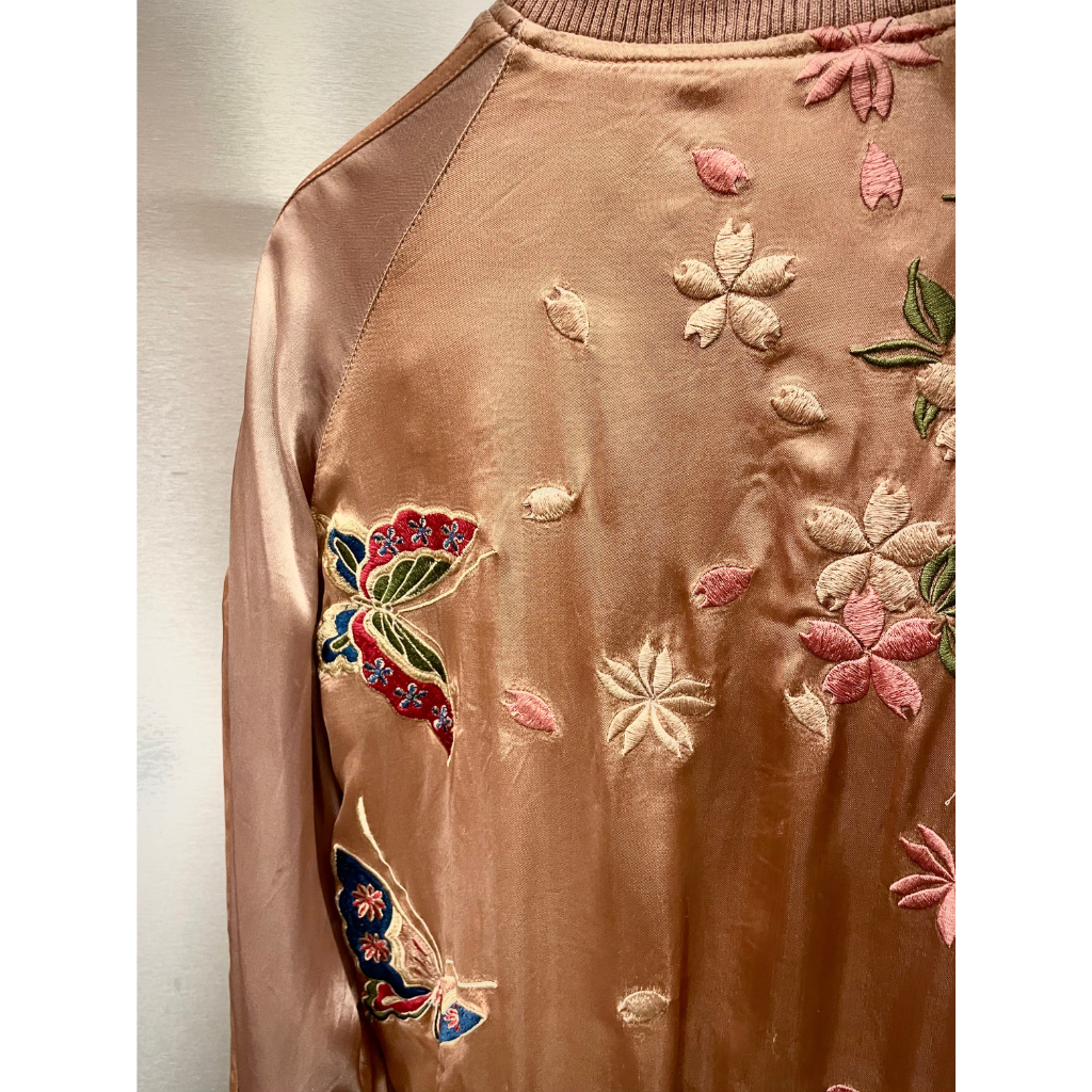 Vintage / Sakura, papillons, bateau au trésor, soleil, mont Fuji, grues