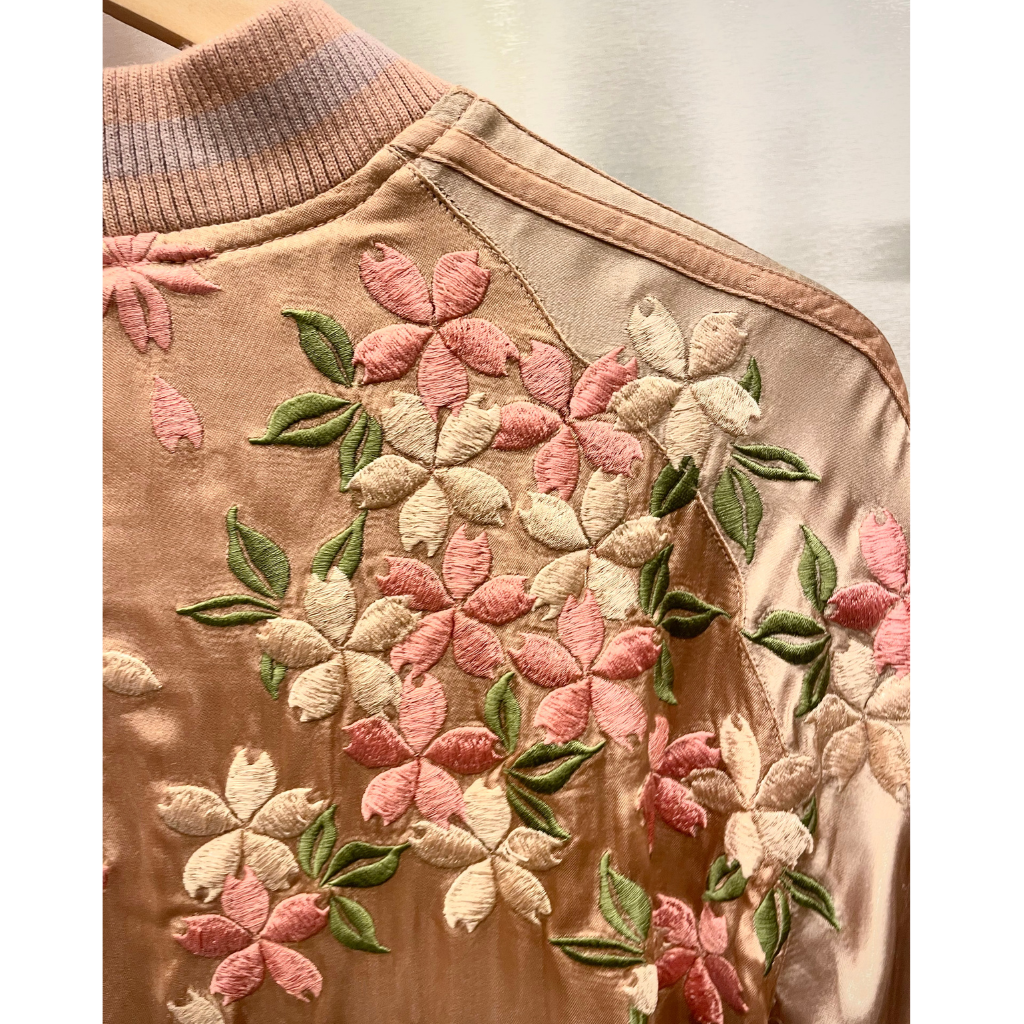 Vintage / Sakura, papillons, bateau au trésor, soleil, mont Fuji, grues